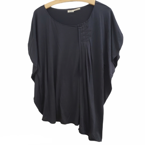Leon Max Asymmetrical Flutter Sleeve Top T205 - Picture 1 of 9